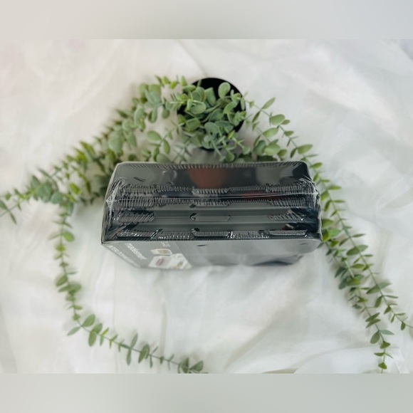 Made Smart 8-Piece Interlocking Bin Pack - Black For Desk Kitchen Drawers - Picture 2 of 5